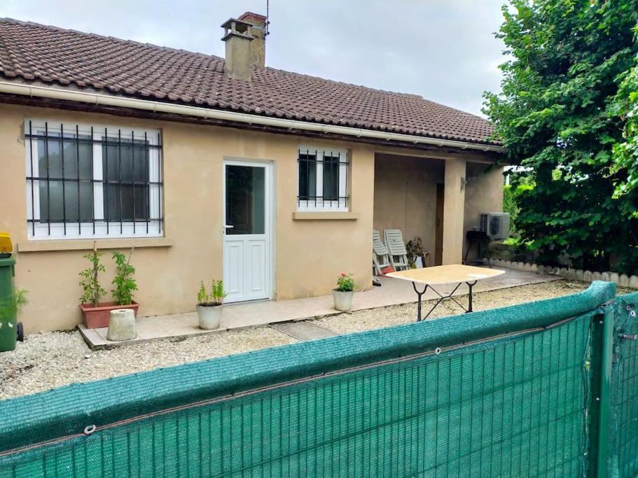 Maison Verrieres  Εξωτερικό φωτογραφία